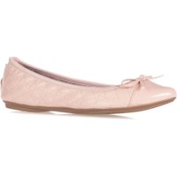 Holly Pink, 4